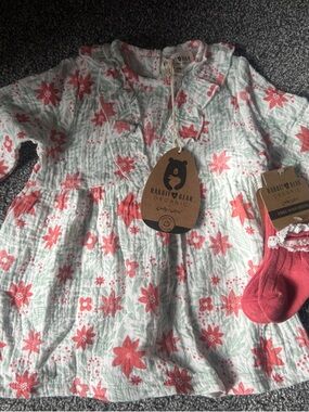 Rabbit & Bear Organic Girls' Coral Floral Long Sleeve Top